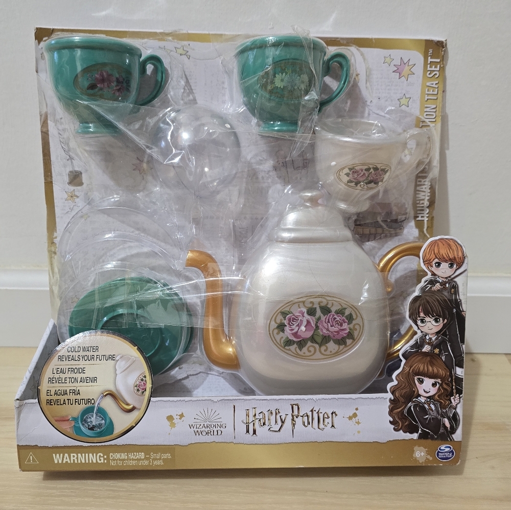 Wizarding World Harry Potter, Hogwarts Role Play Divination Tea Set